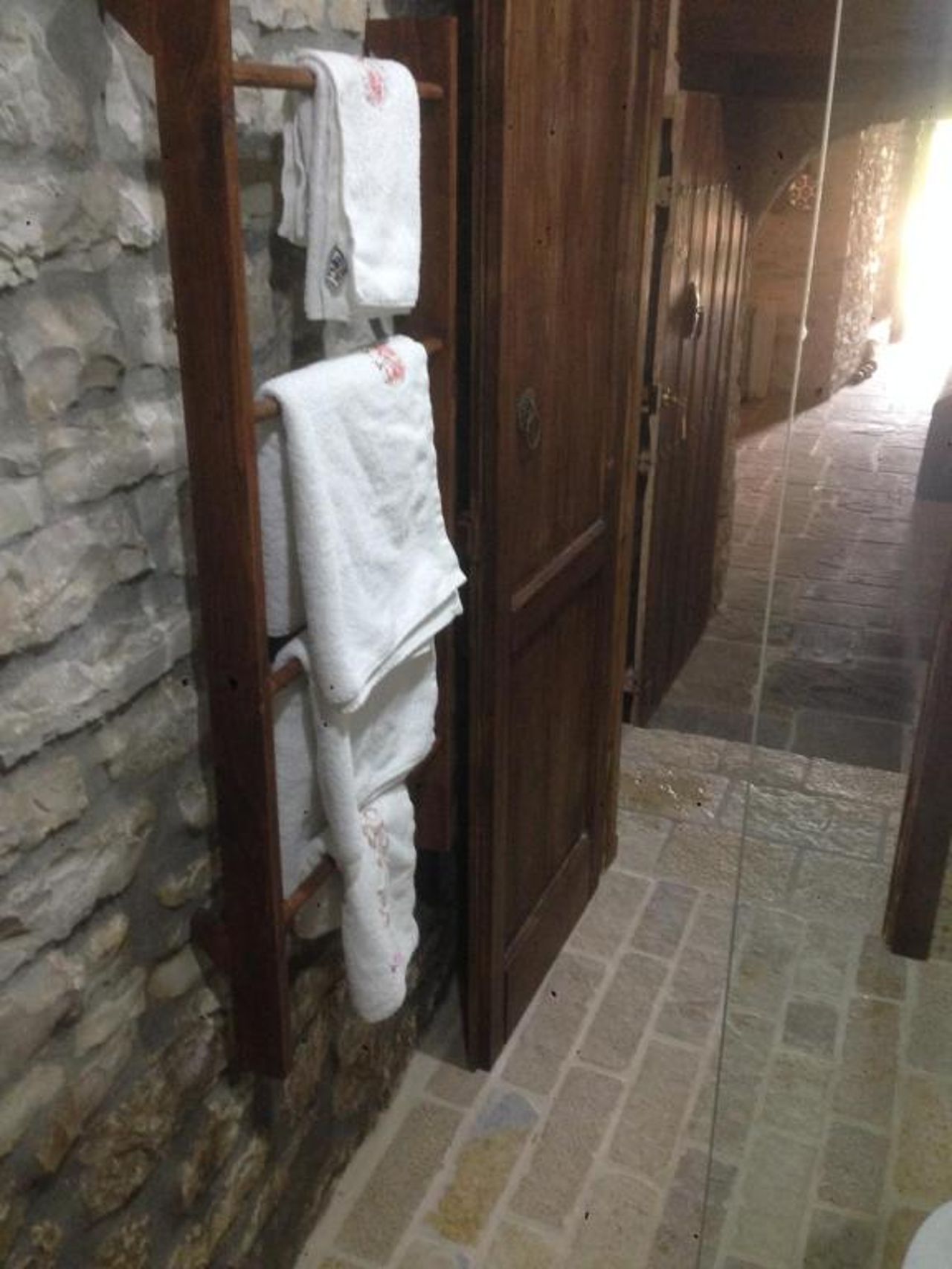 Konaku Guest house