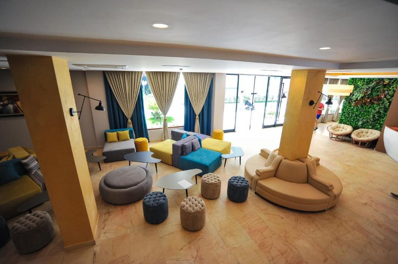Sandy Beach Resort