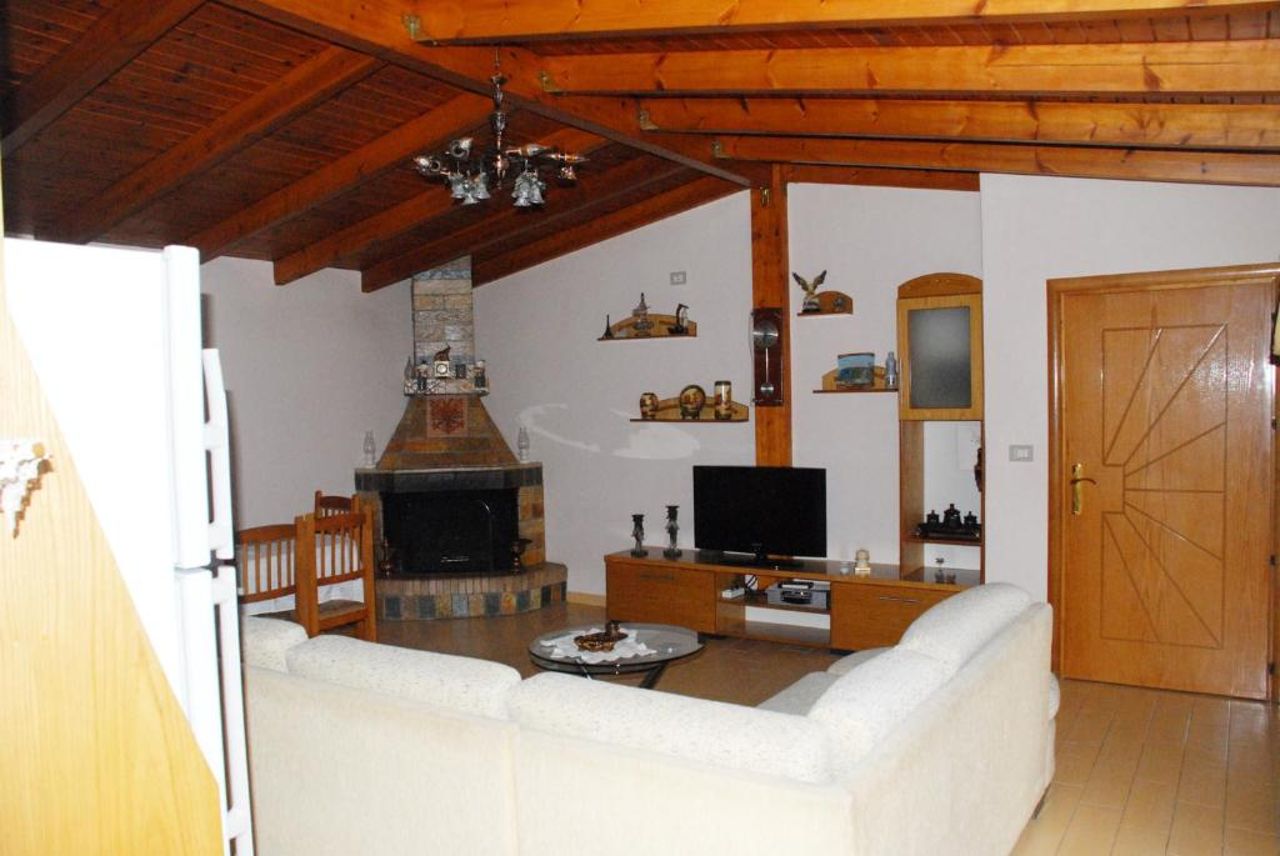 Villa Mucho