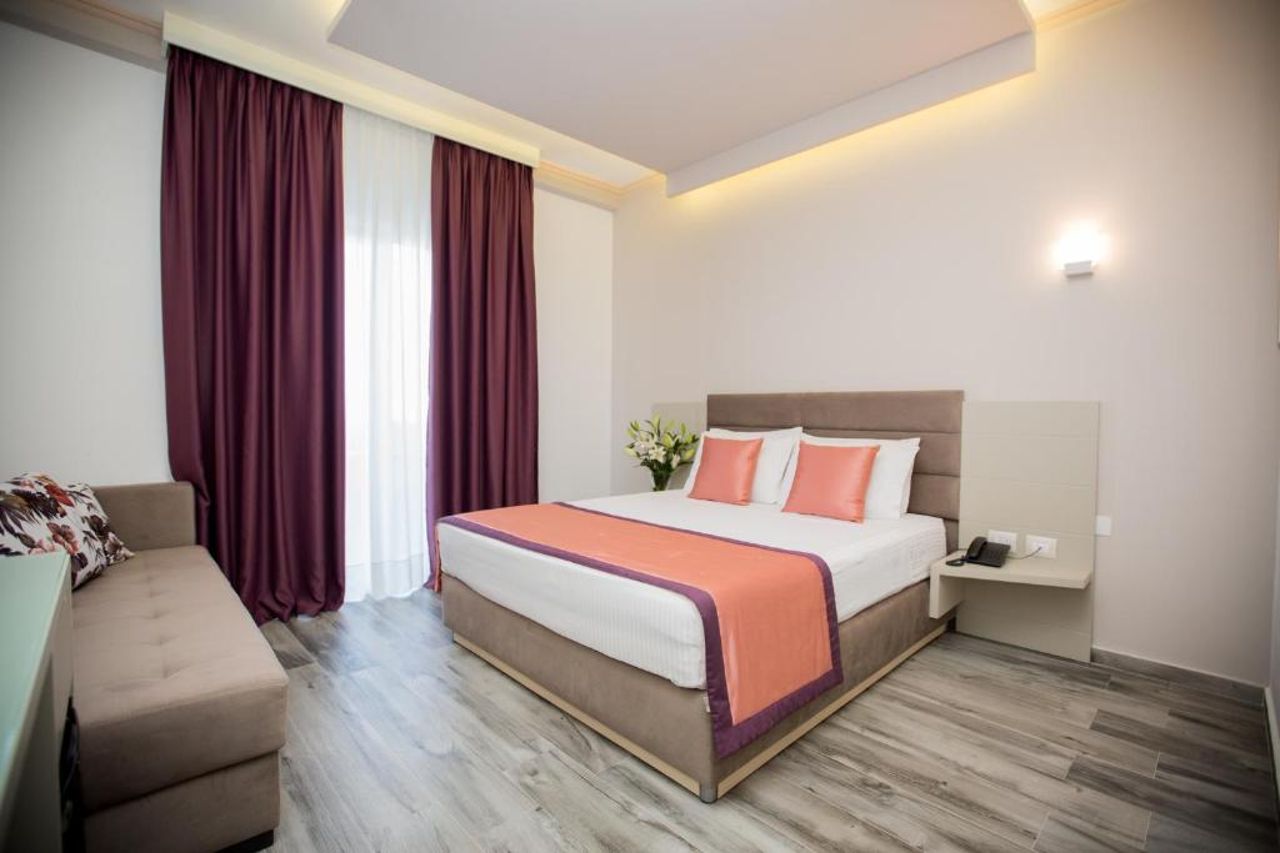 Elysium Hotel