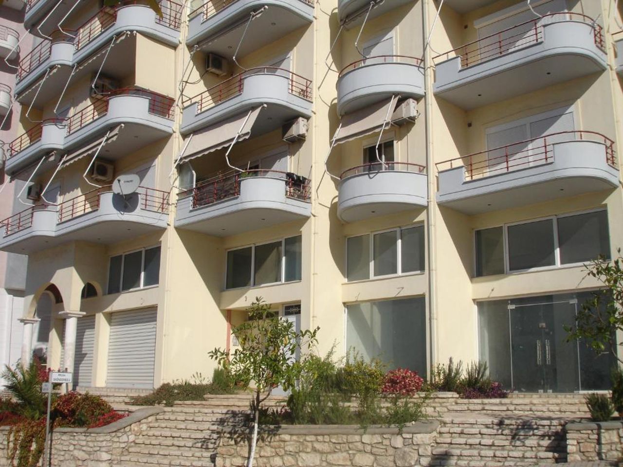 Kuri Apartment