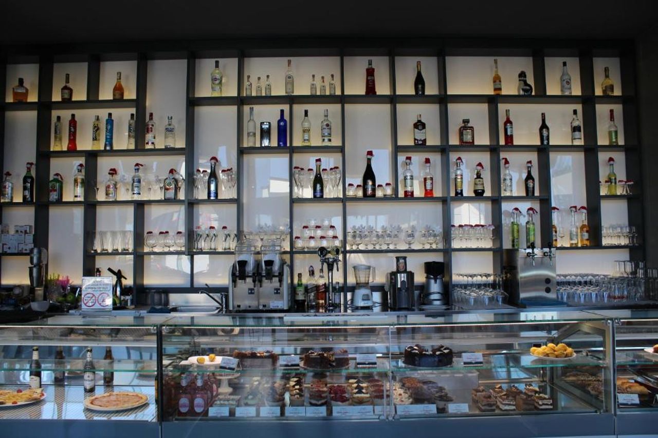 Albes Hotel