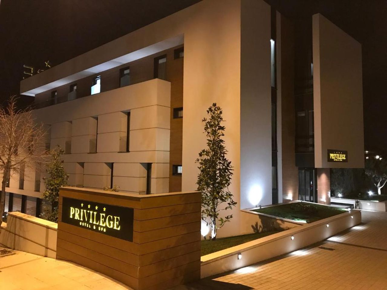 Privilege Hotel & Spa