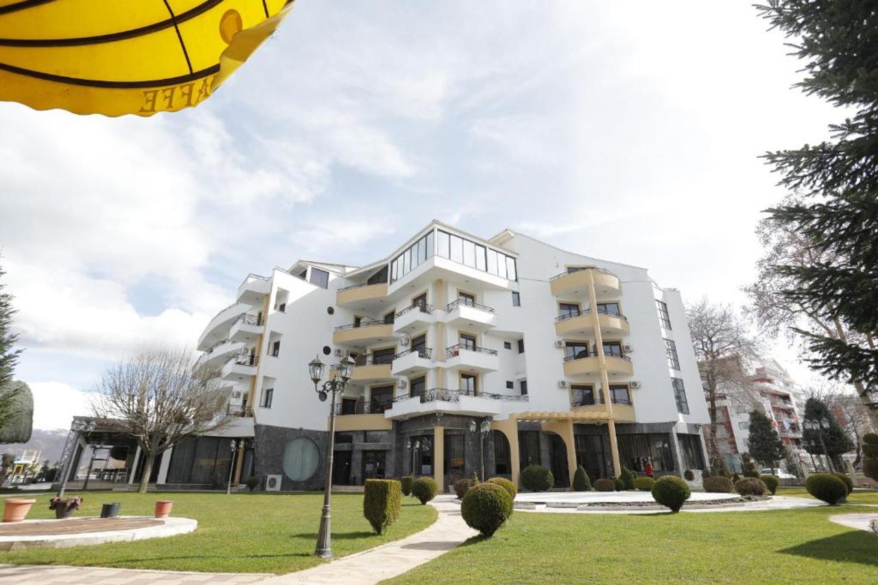 Hotel 1 Maji