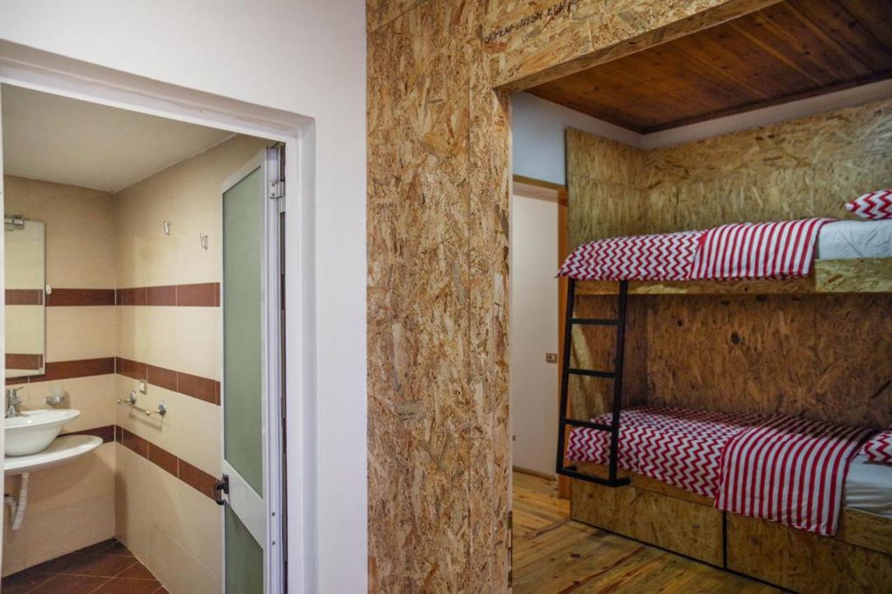 Buff Hostel Tirana