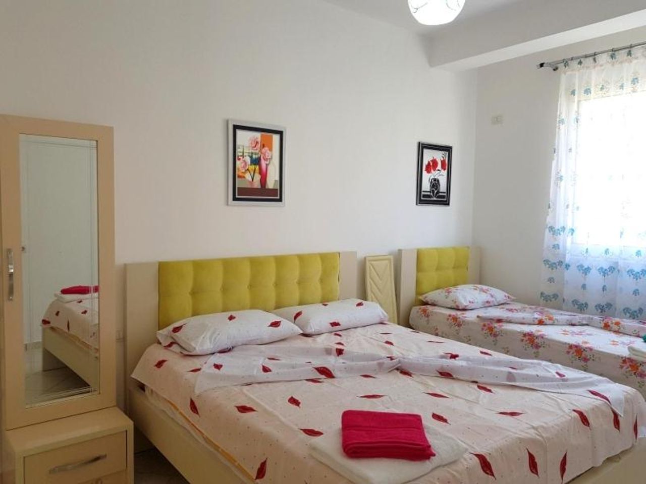 Holiday apartment Alma