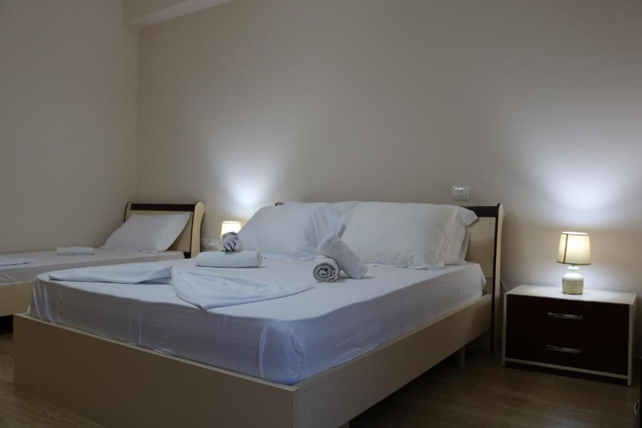 Belleview Apartment 5