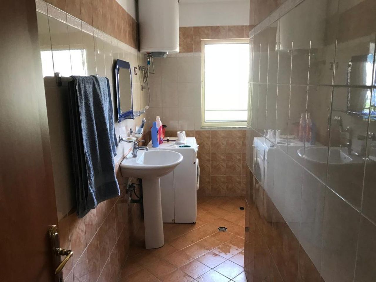 Himara Apartment