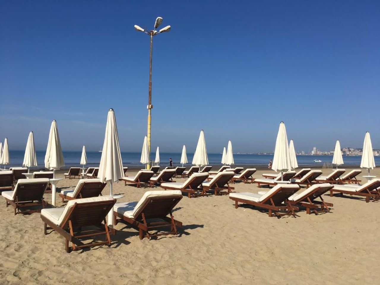 Sun & Sea Apartment