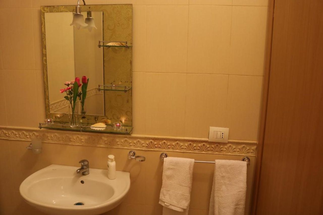Belleview Apartment 5