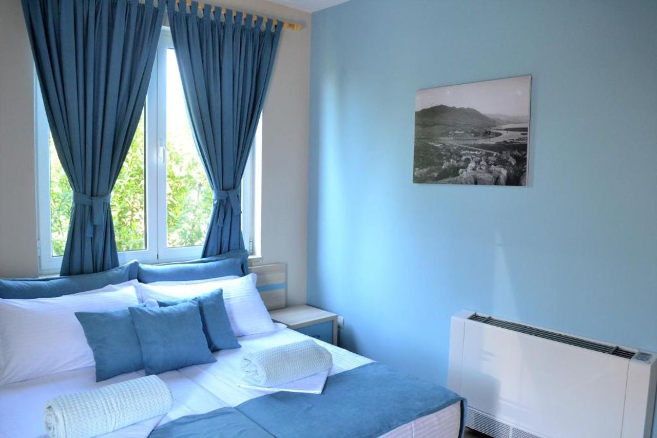 Open Doors Bed & Breakfast