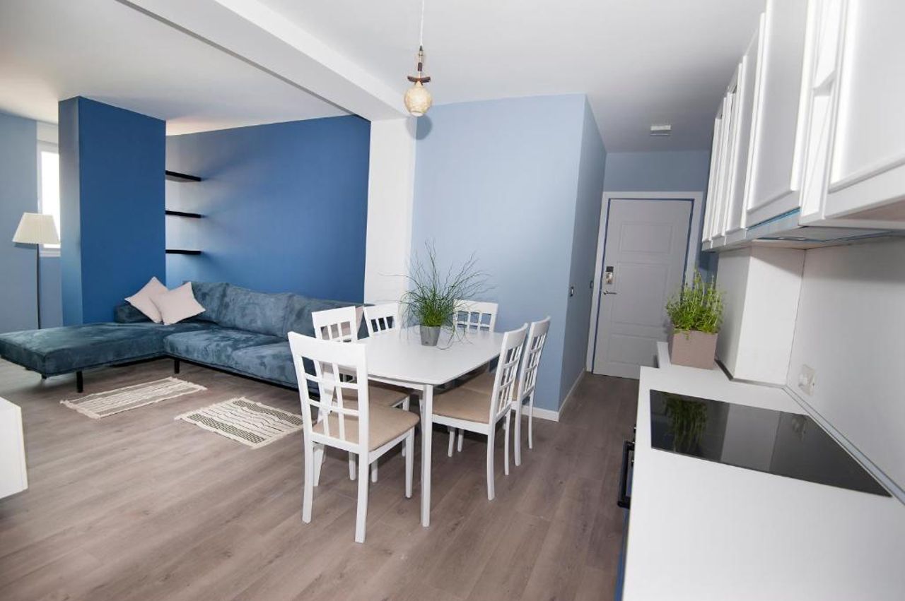 Dion Apartment