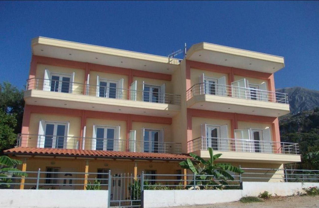 Oasis Drymades Hotel