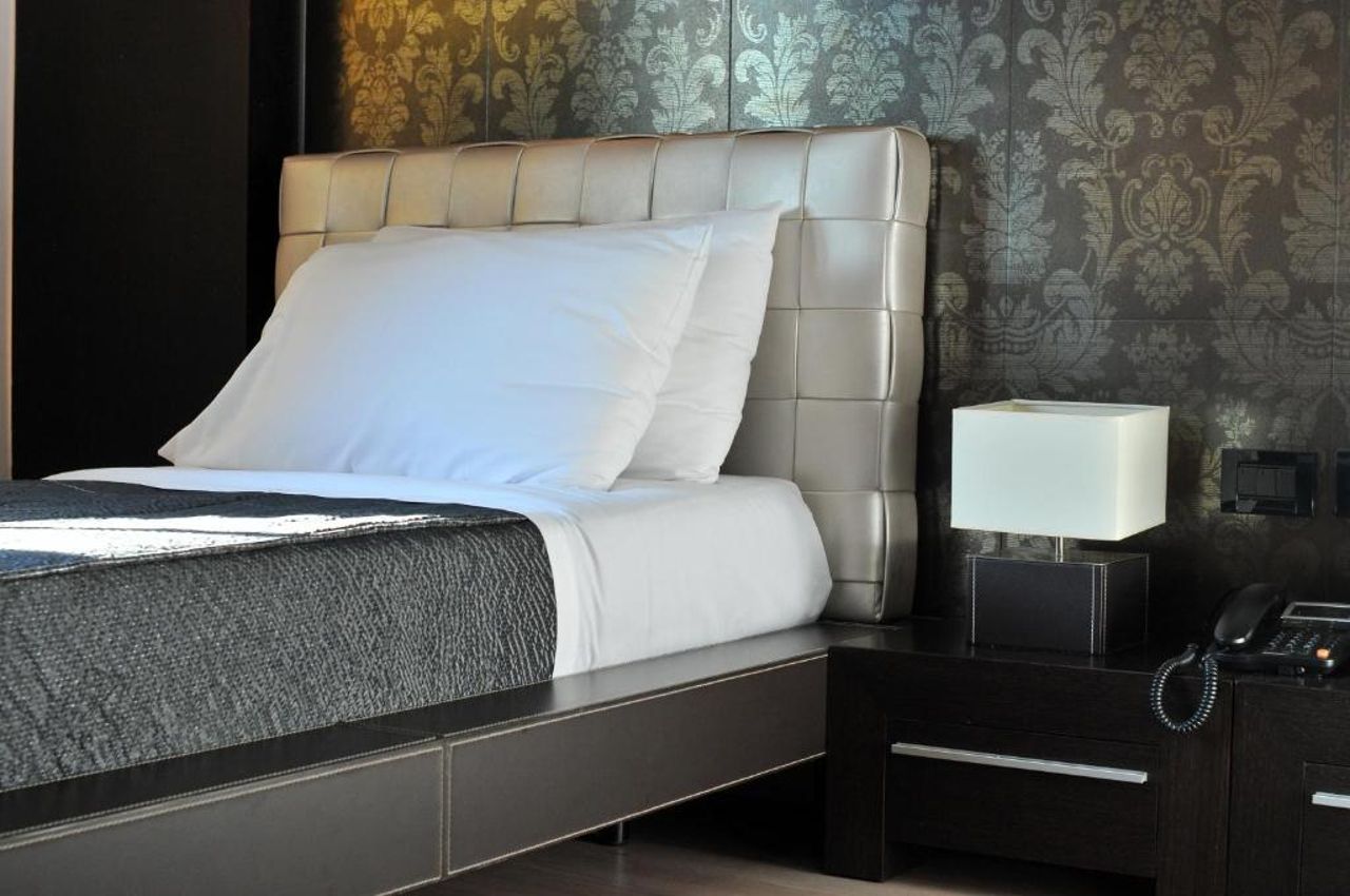 MonarC Hotel