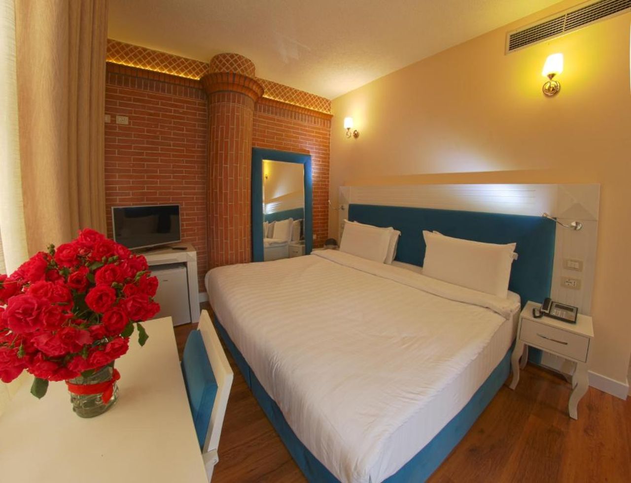 The Red Bricks Hotel