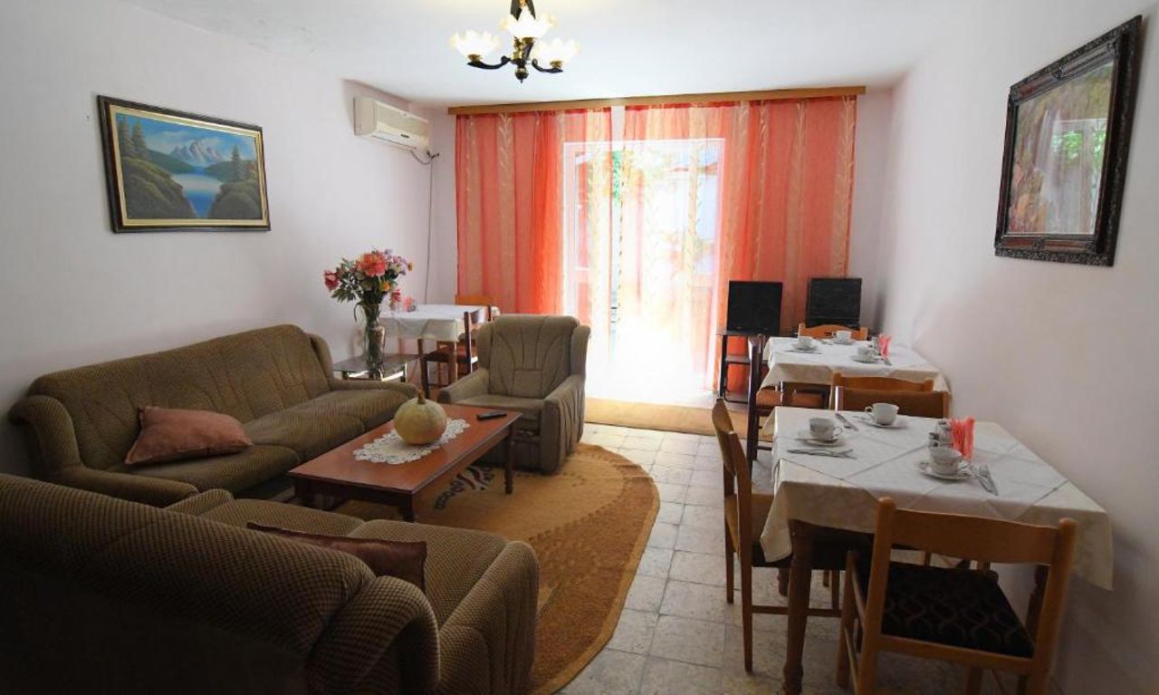 Hotel Haxhiu