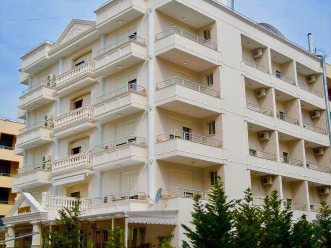 Lyden Hotel