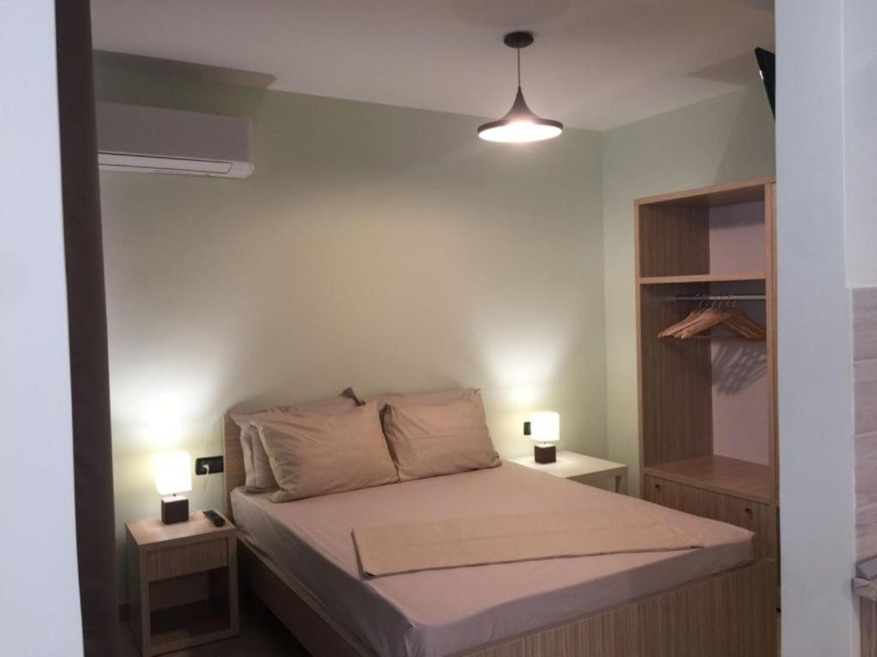 Andi Apartments