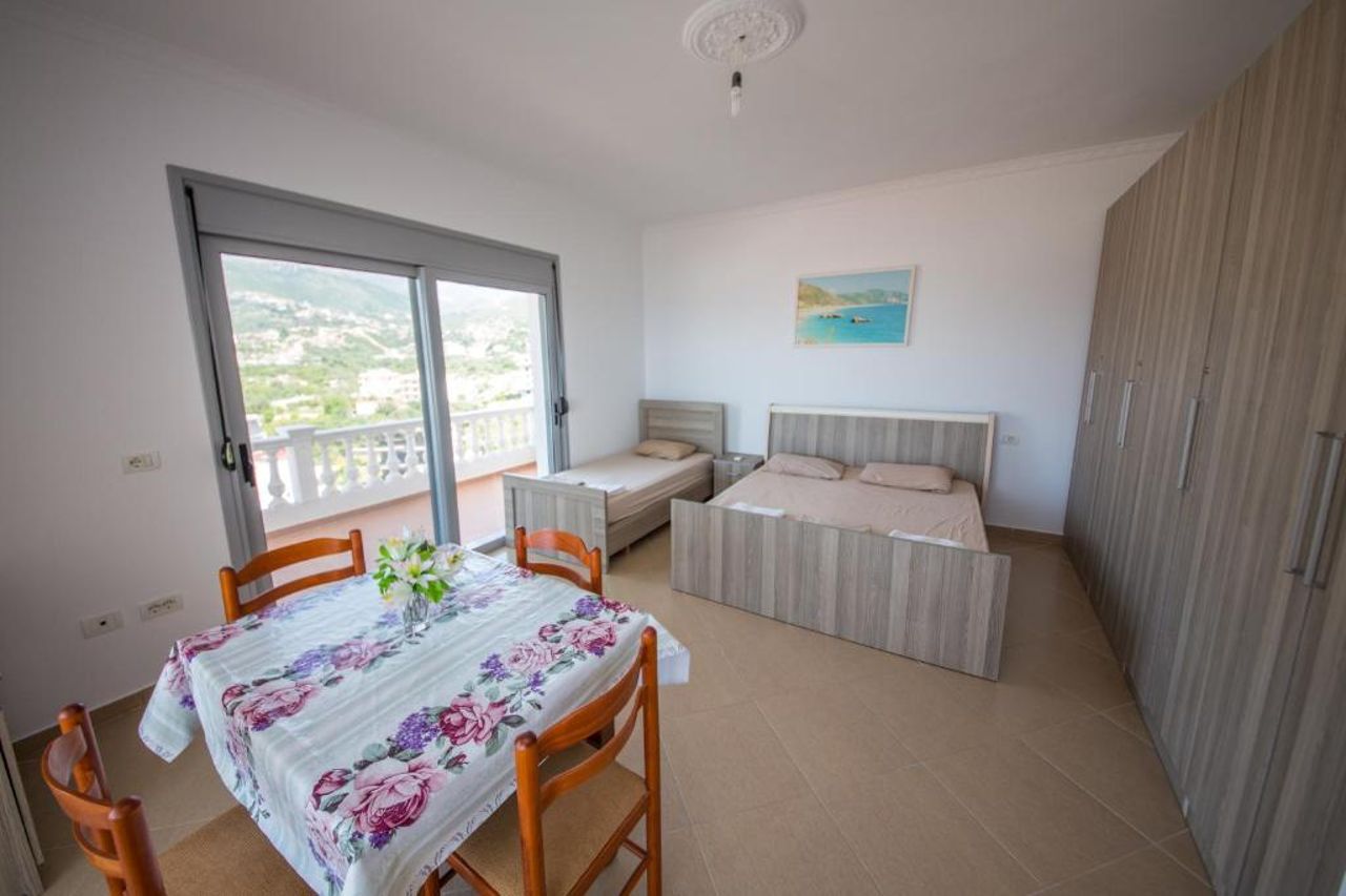 Himara Apartments