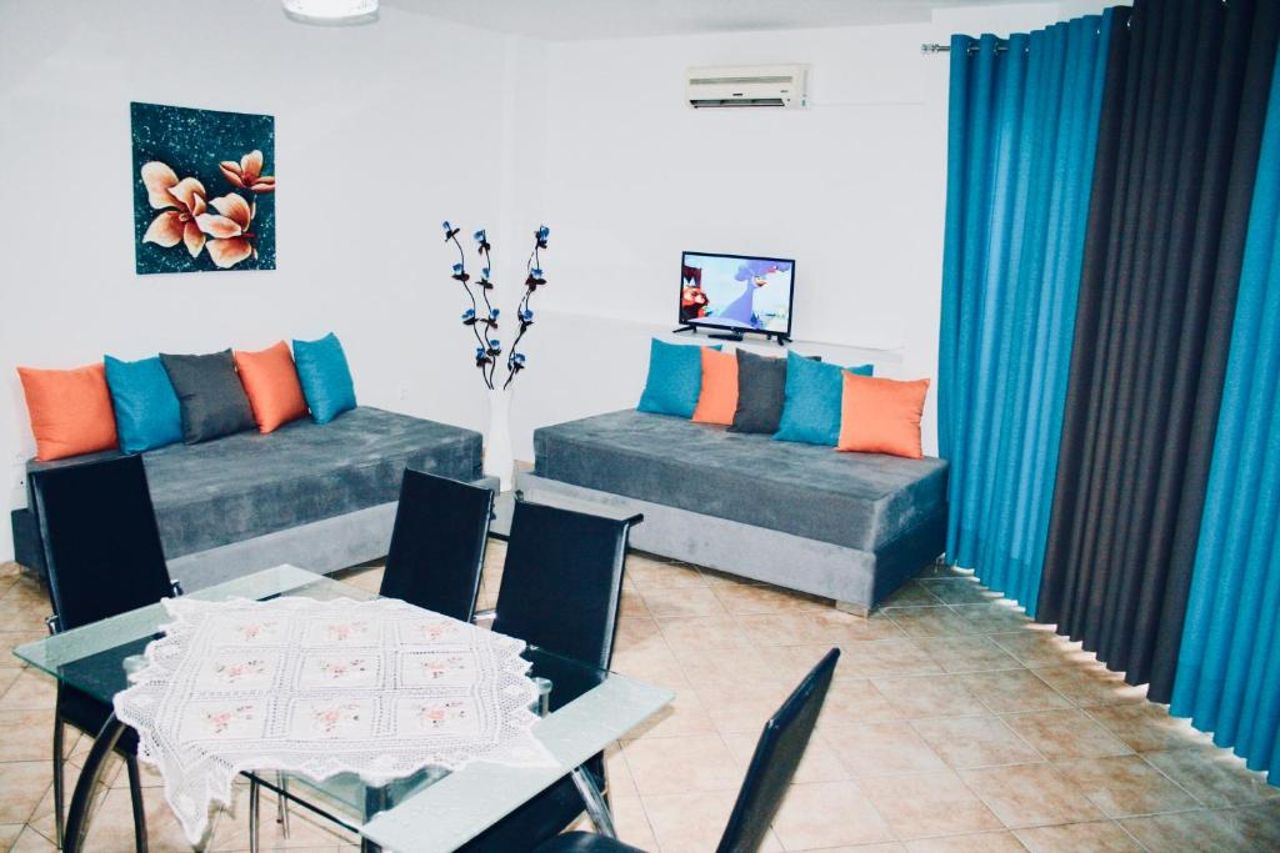Flora Apartments Sarande