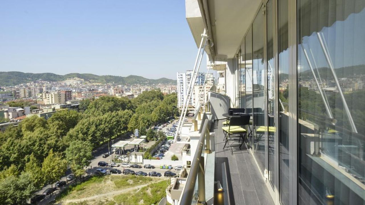 By Best Apartments
