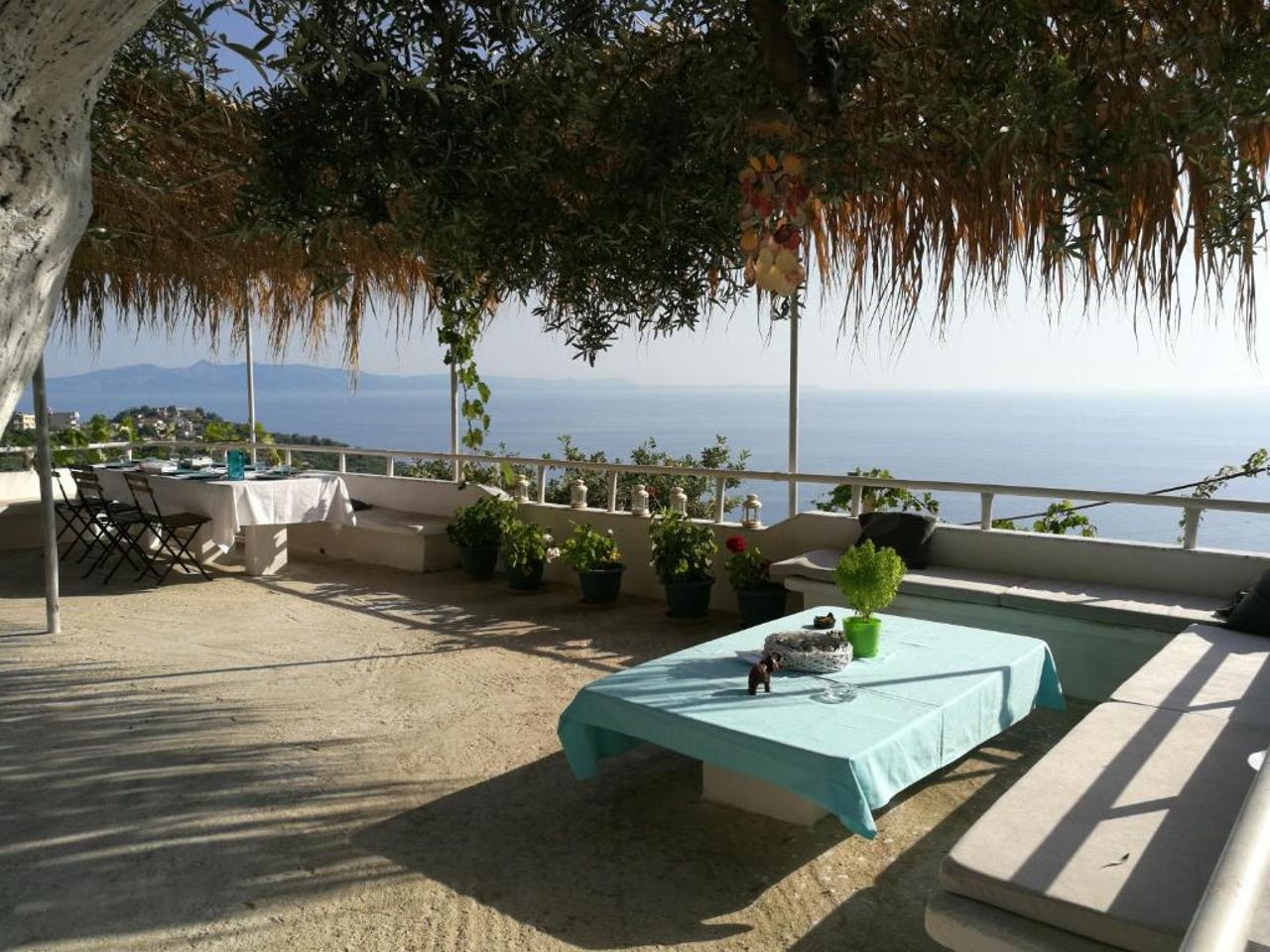 Piqeras Relax Guest House