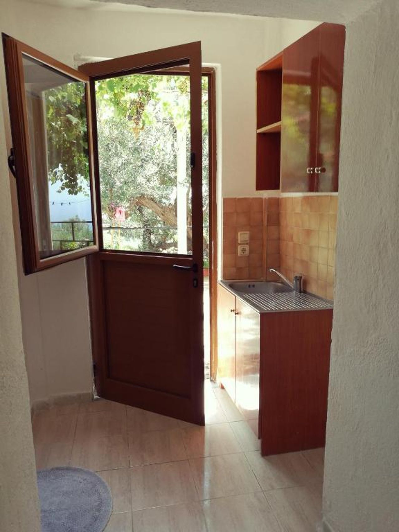 Piqeras Relax Guest House