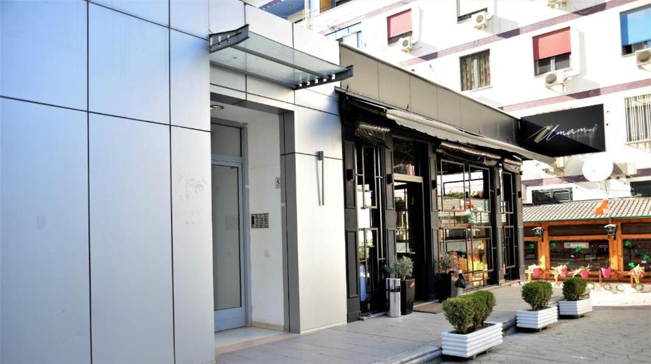 Haris Apartments Tirana