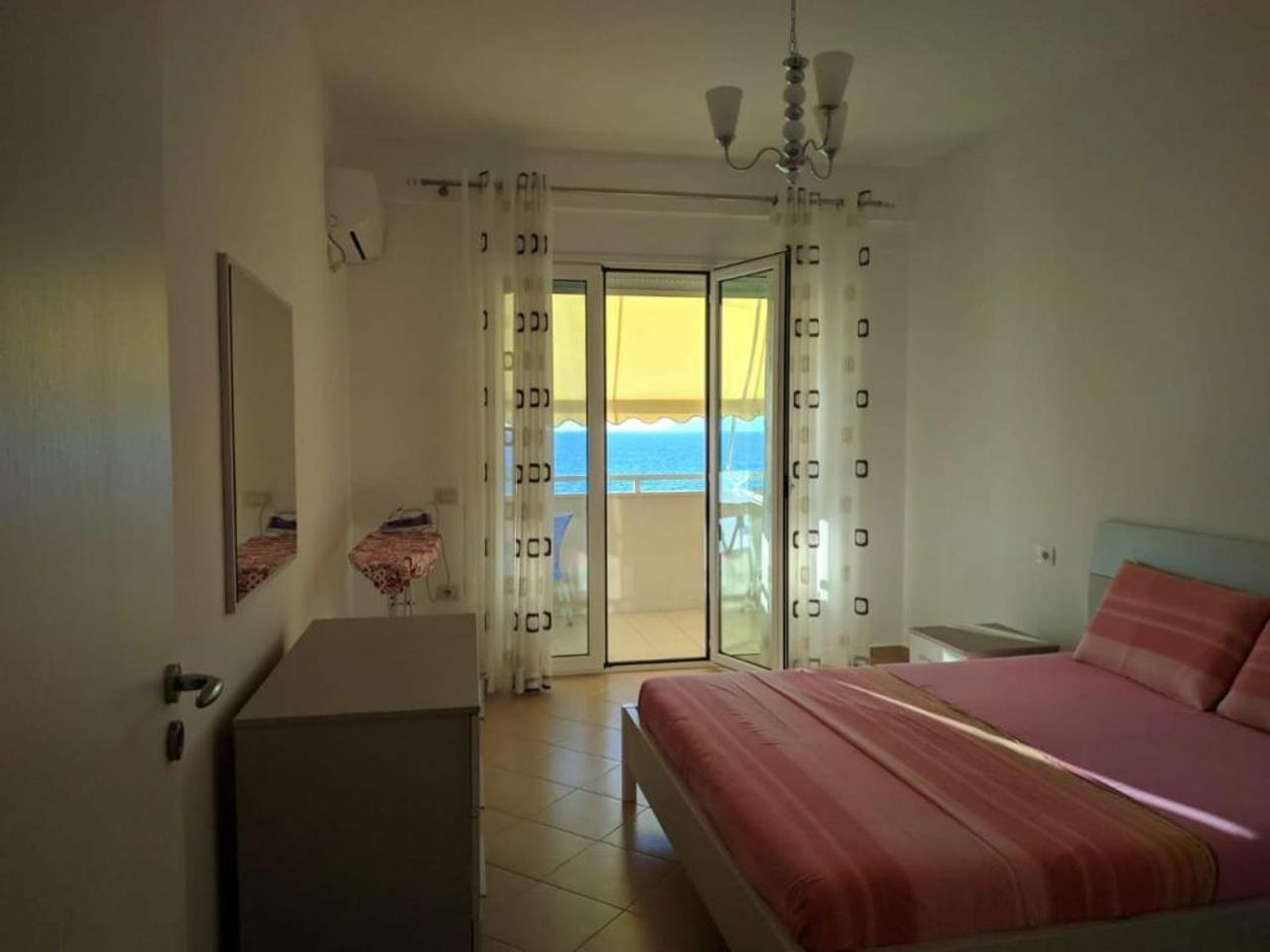 Lucky Lux Apartment