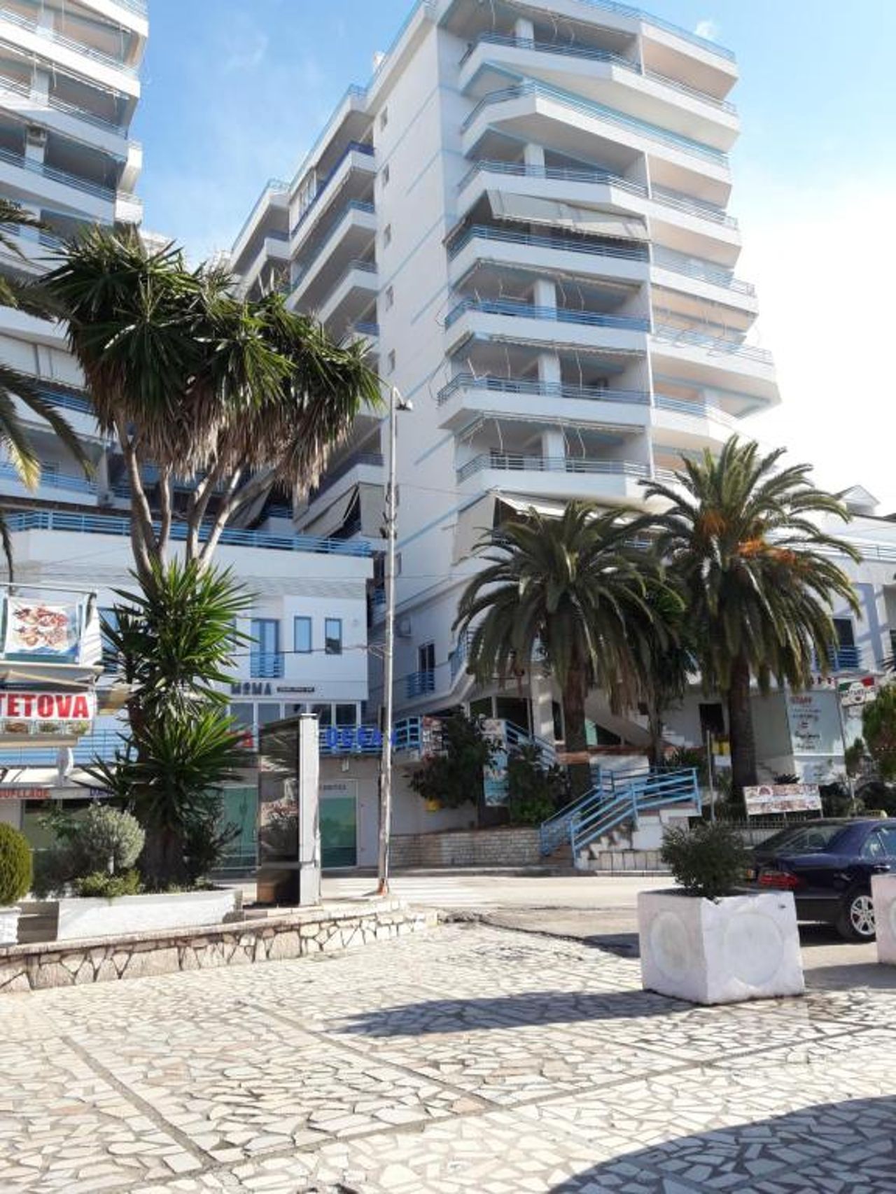 Meni's family apartament