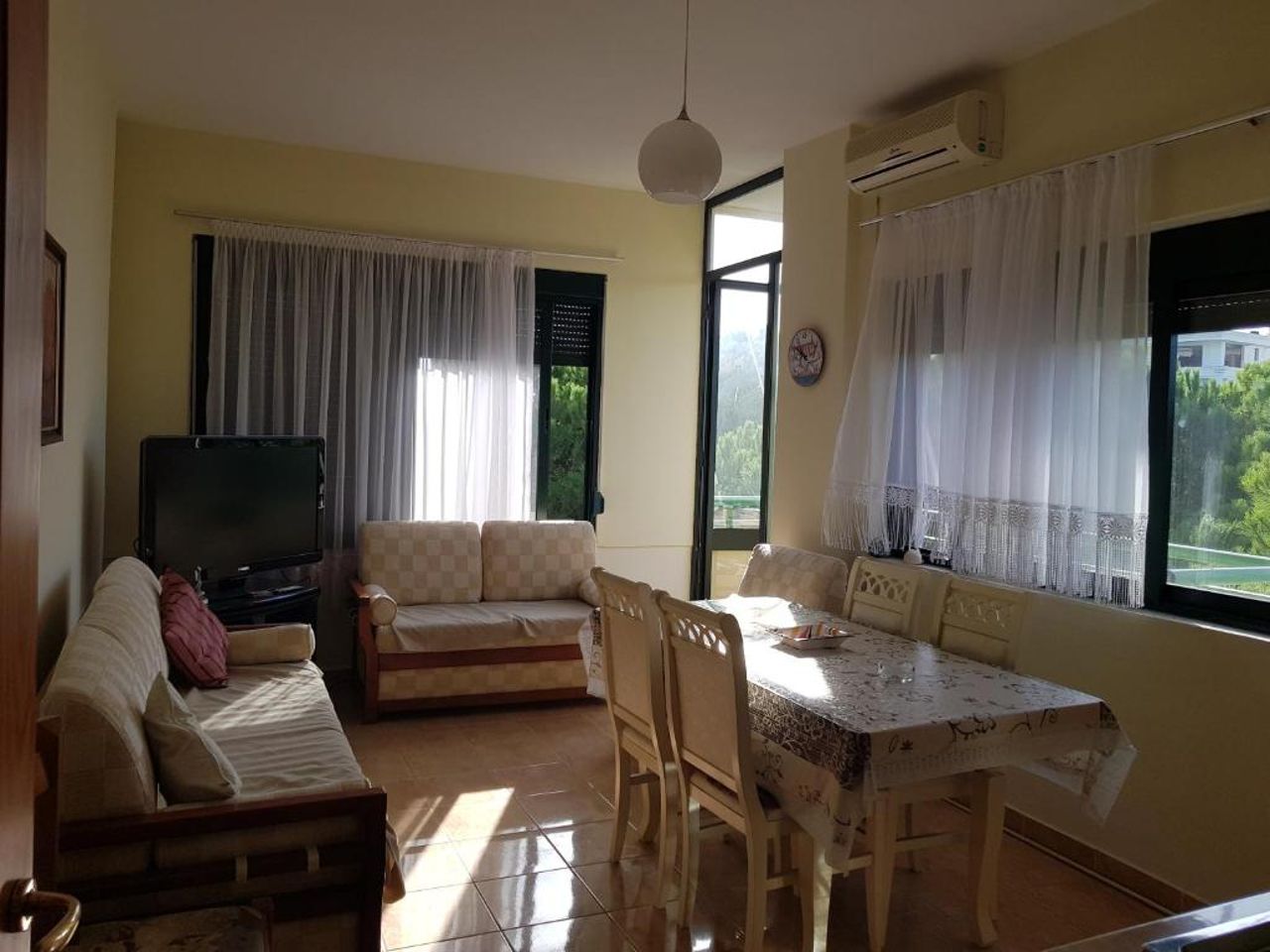 Holiday Family Apartment