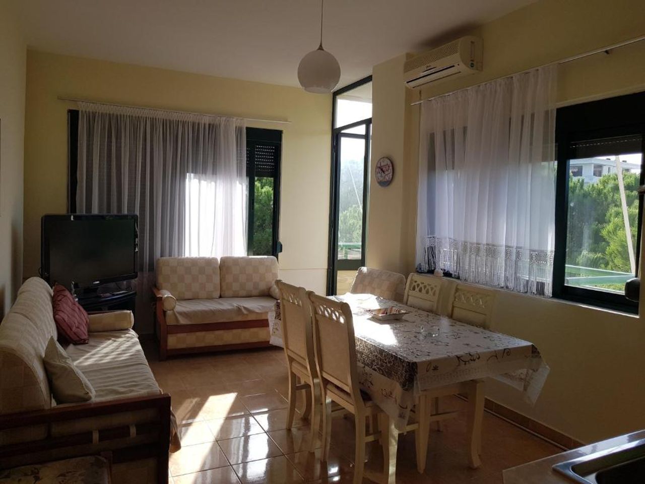Holiday Family Apartment