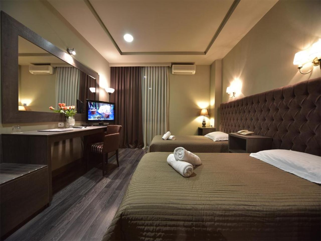 Hotel Doro City