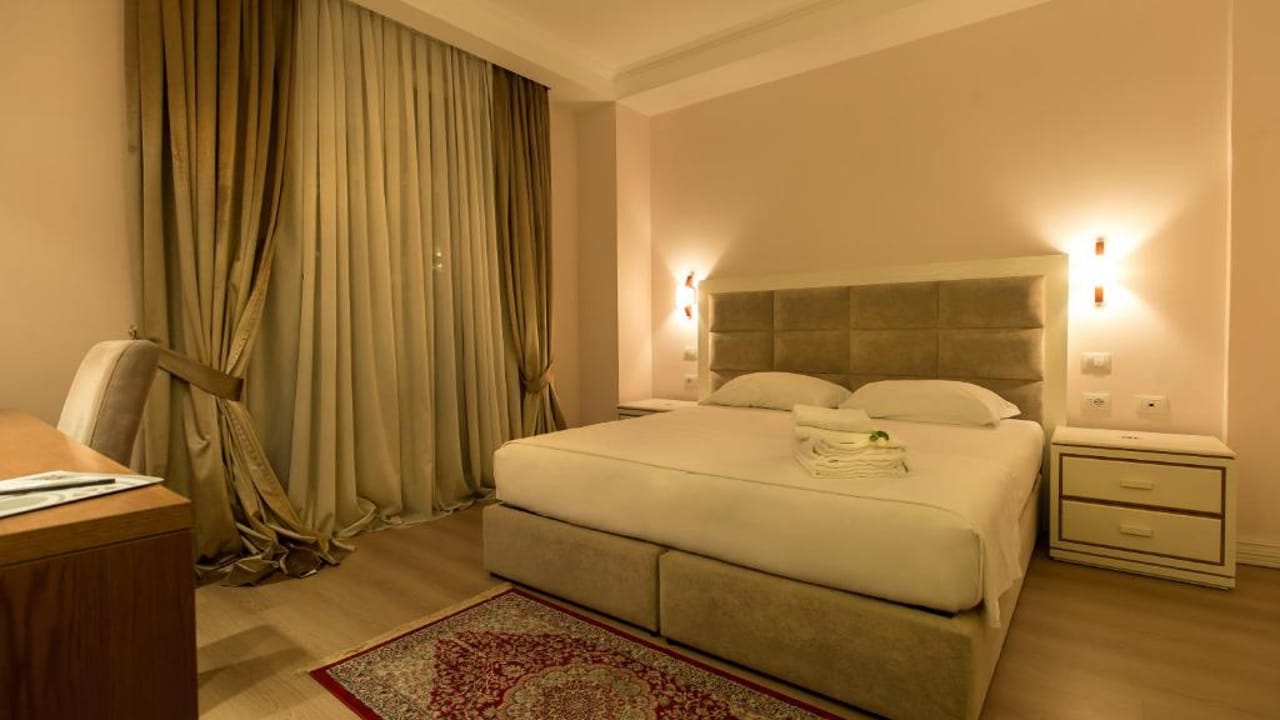Royal Hill Hotel
