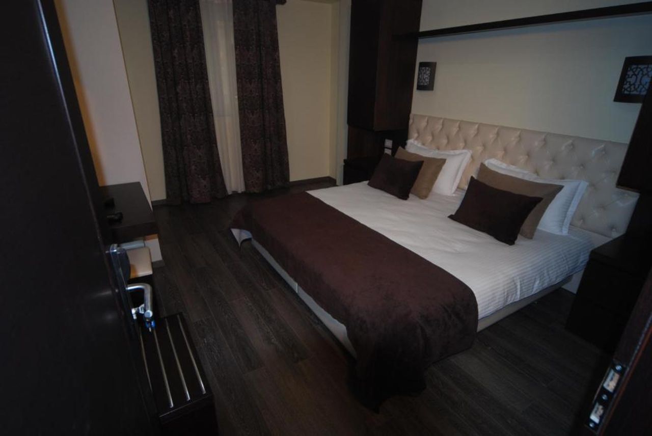 Hotel Town House
