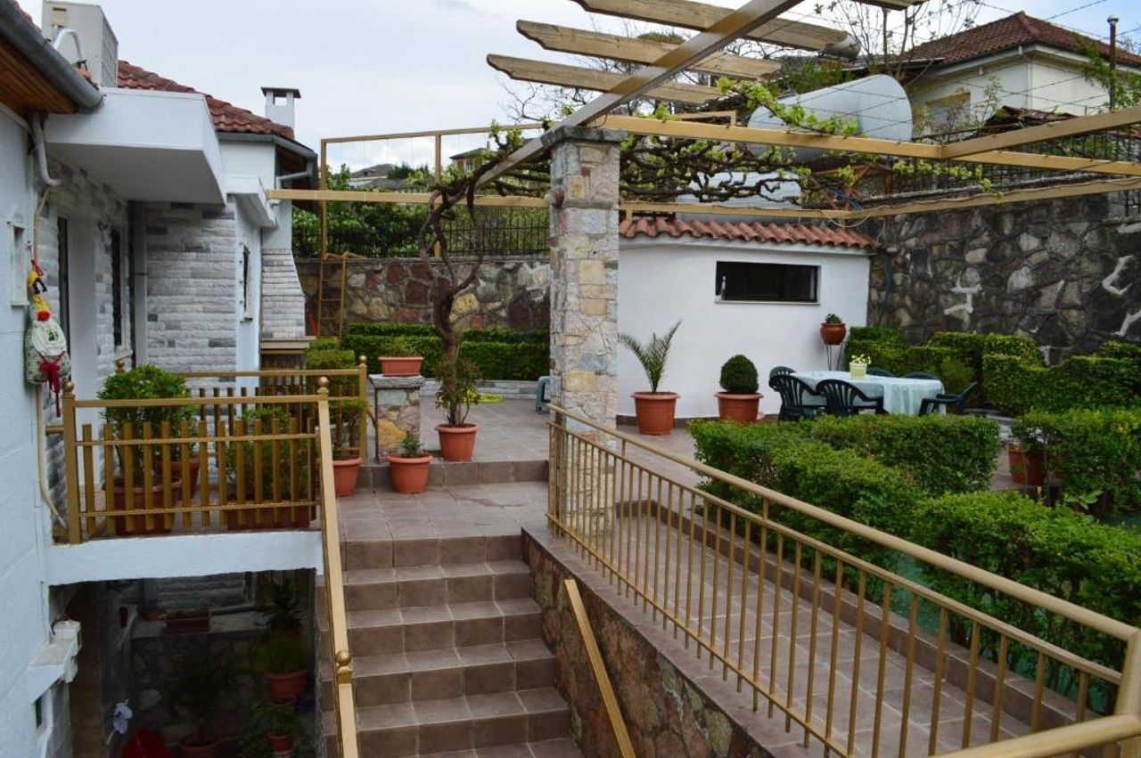 Vila SS Kekezi