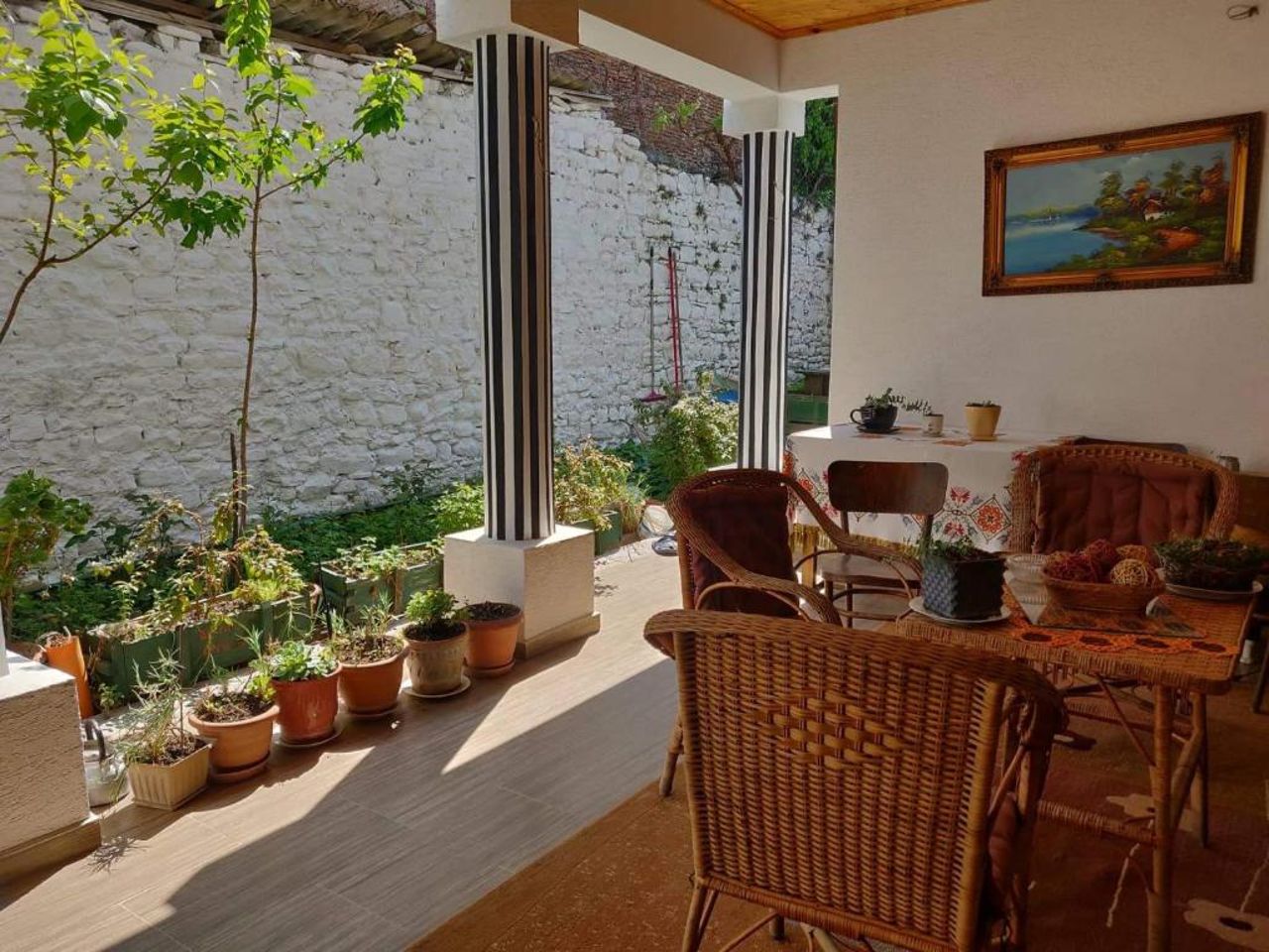 Private room historic center Elbasan
