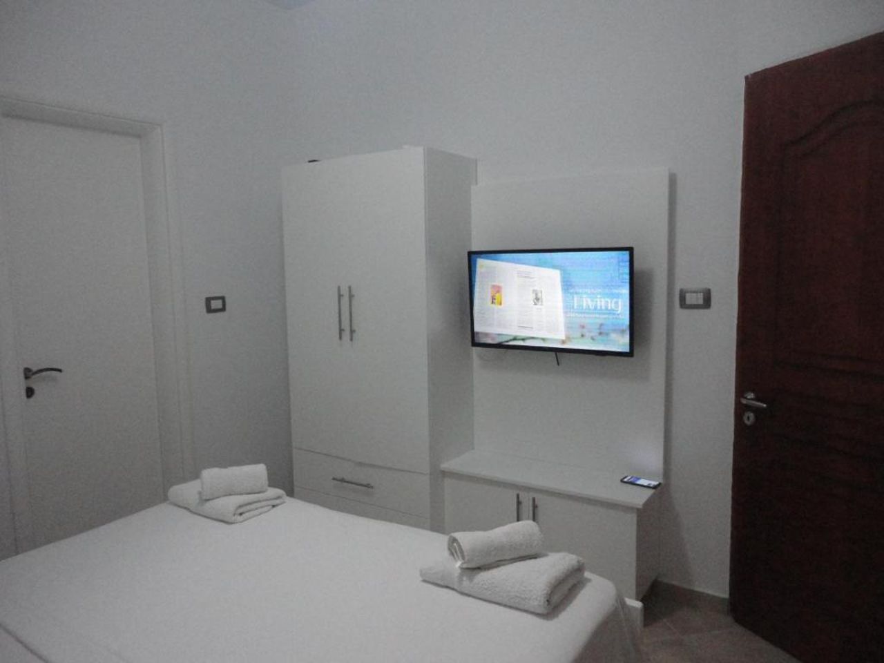 Oruci Apartments