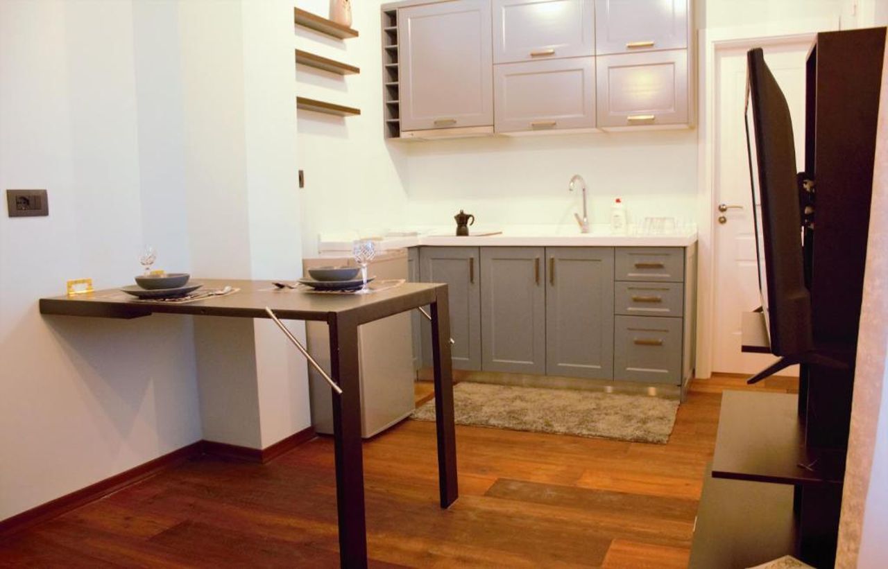 Nikki Apartments