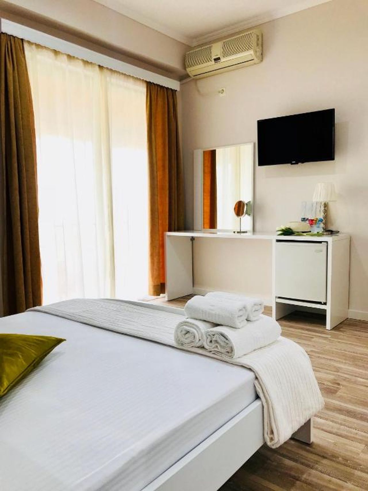 Joy Hotel