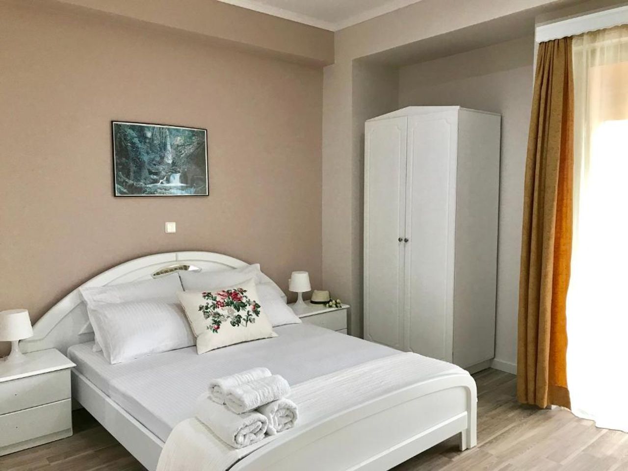 Joy Hotel