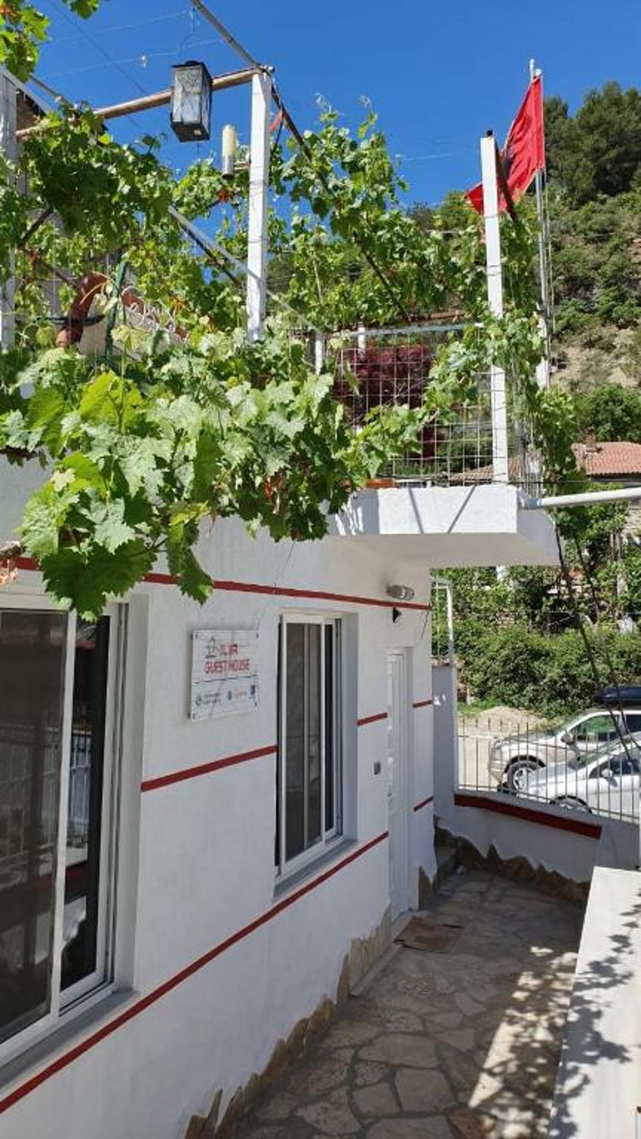 Ilir Guest House 1