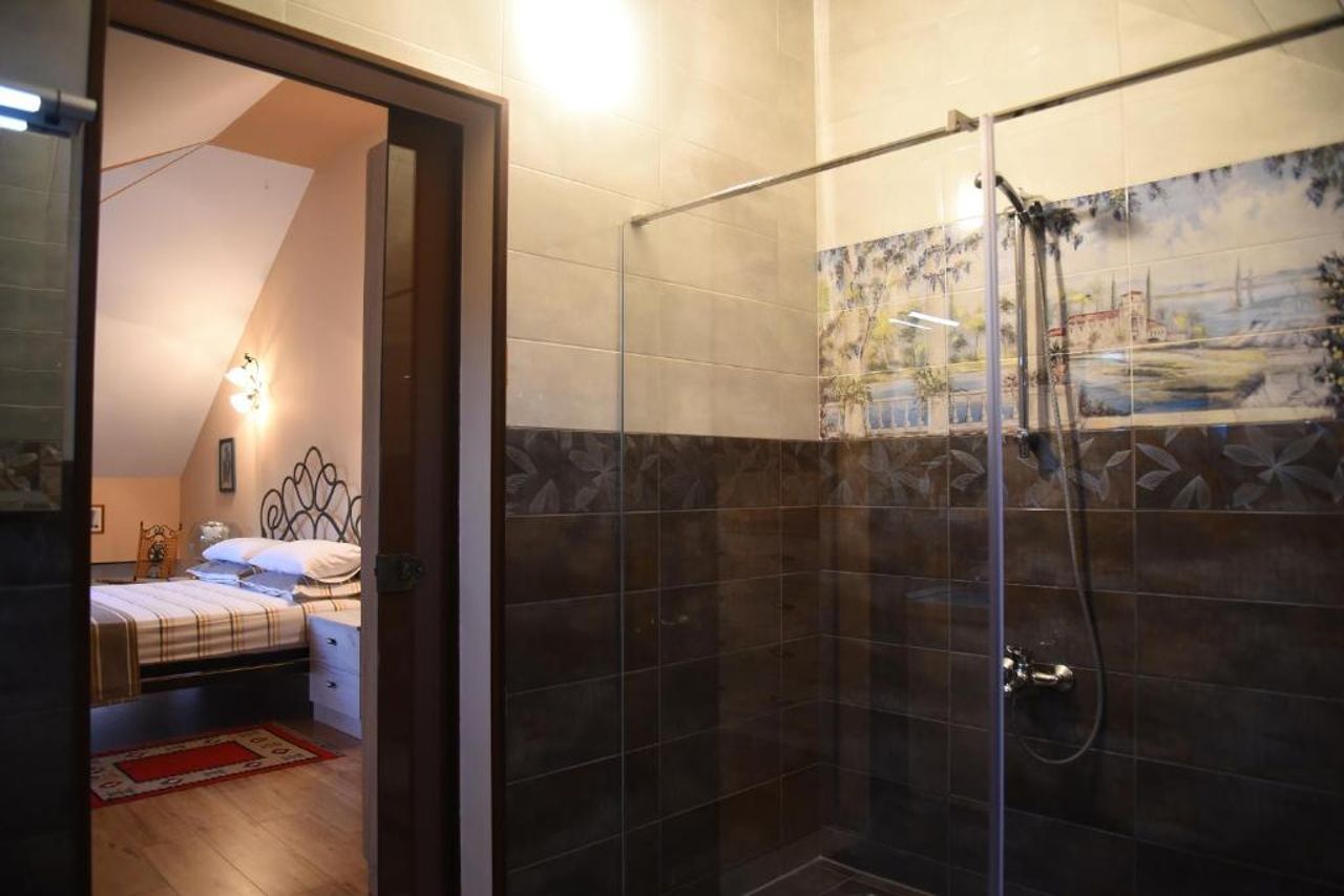 IoniaHouse Surrel Villa