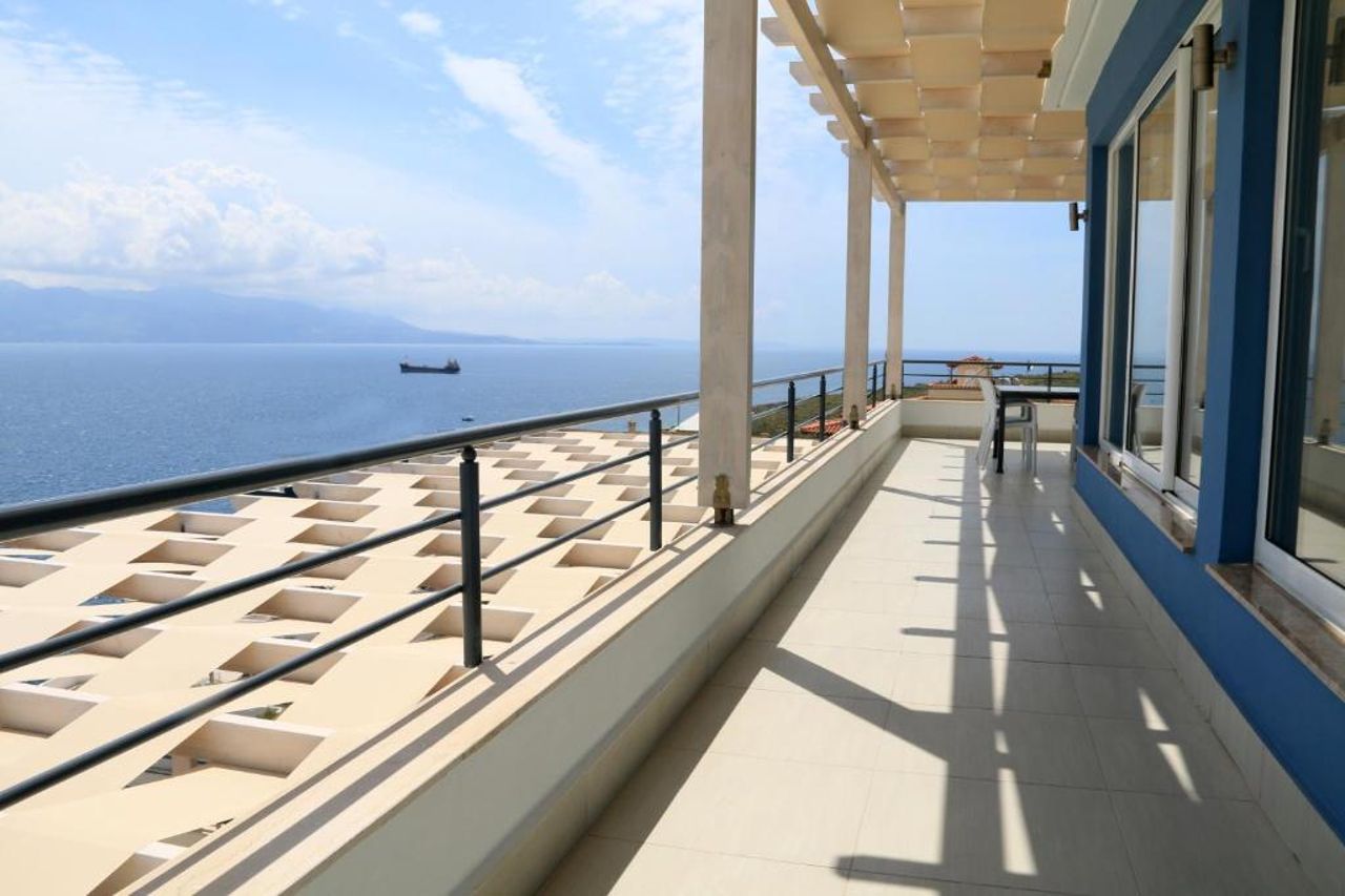 Blue Residence