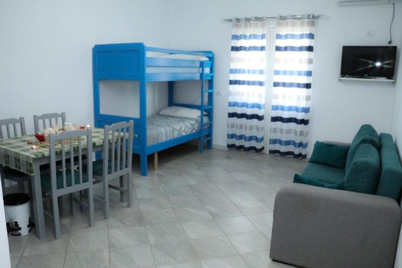 Doci Seven Hotel