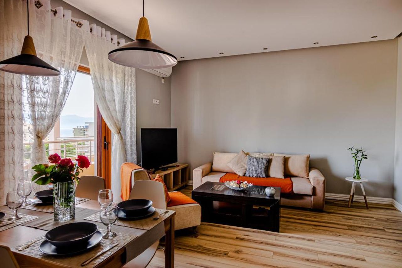Great Alexander Suites