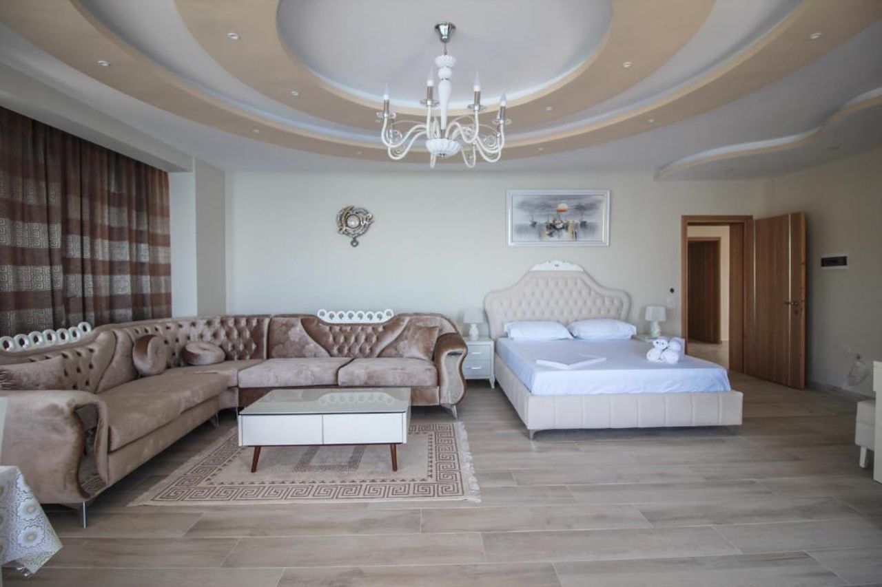 Apartments Romario
