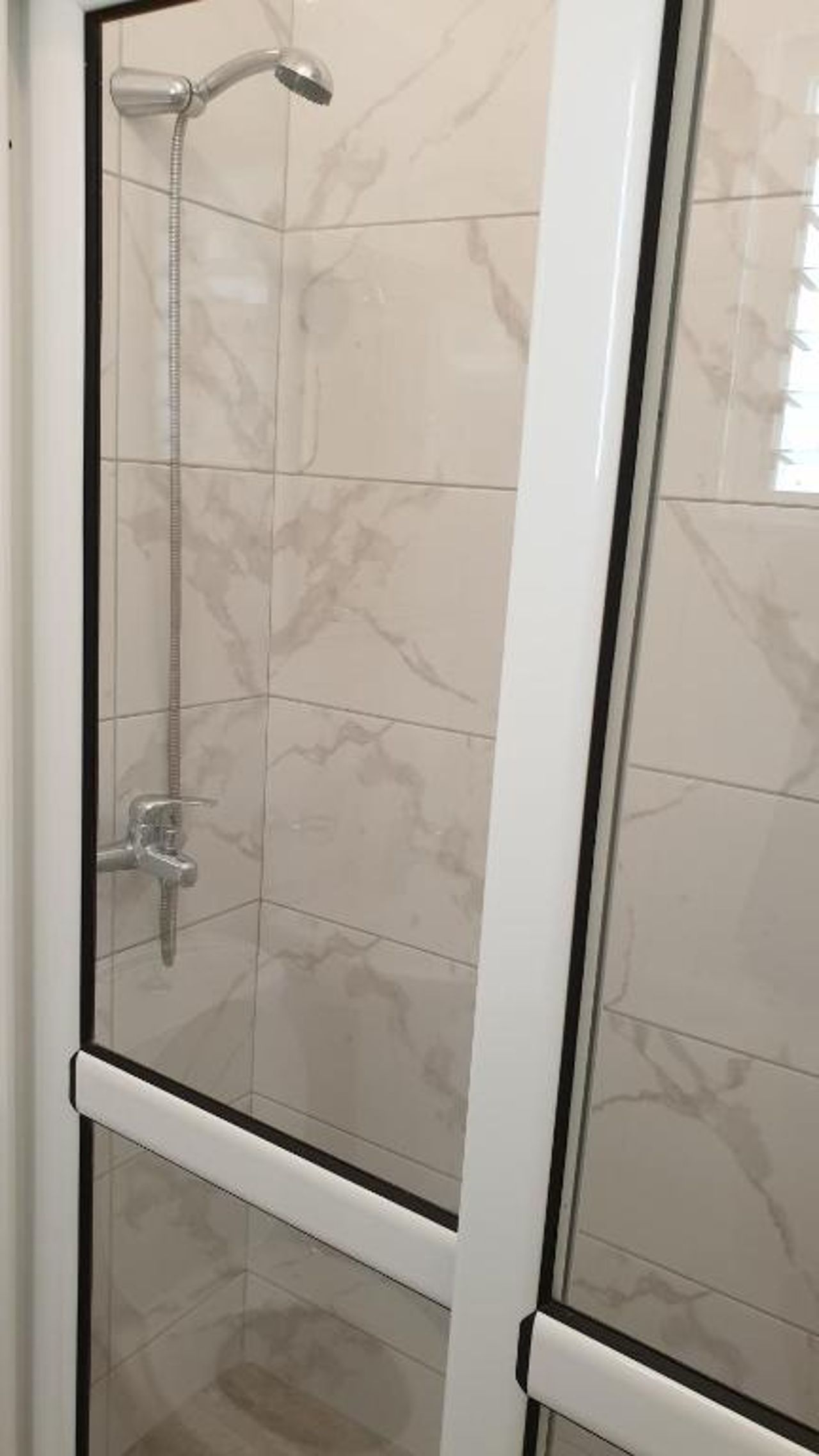 Luigi s Fairyview Apartment