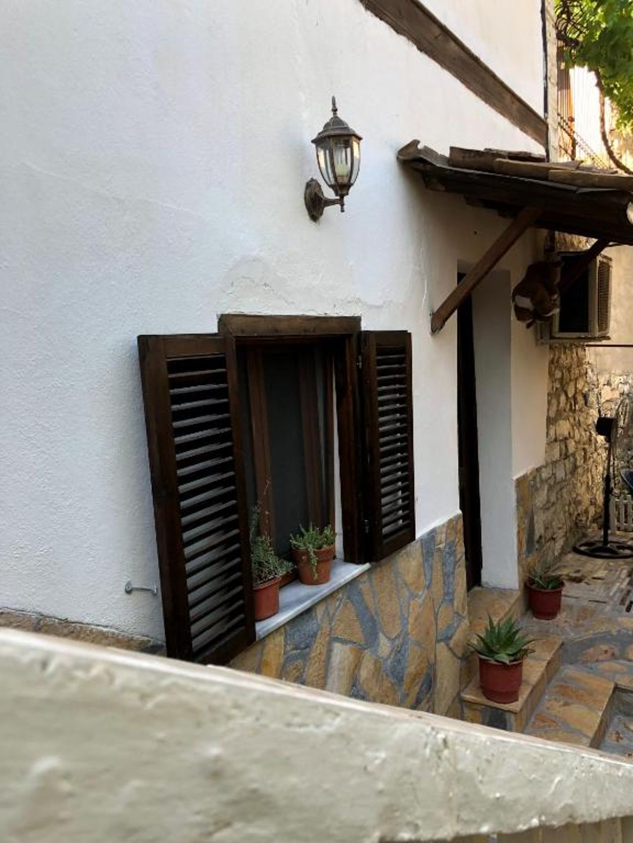 Tomor Shehu Guest House
