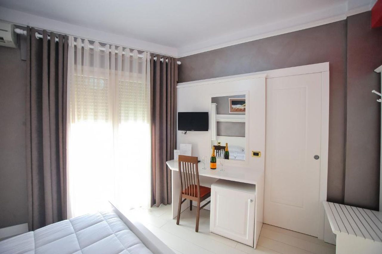 Iliria Internacional Hotel